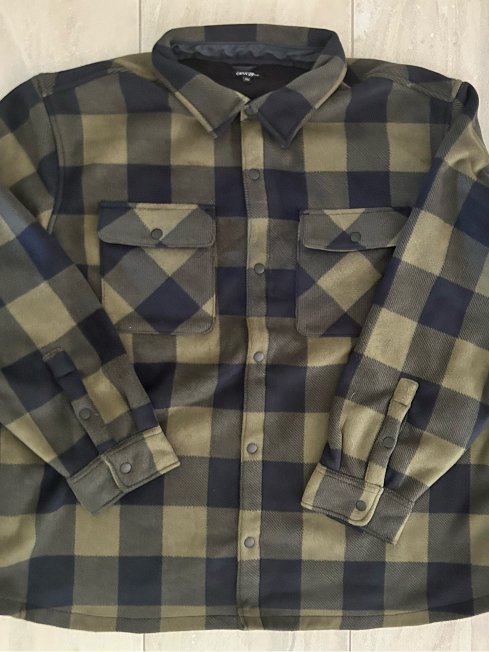 NEW Fleece Olive and Black Plaid Snap-Front Jacket - Size 3XL
